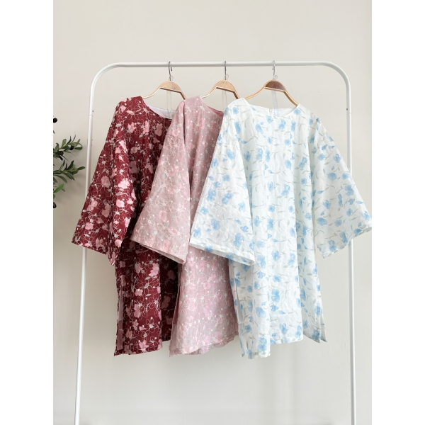 Wardina Embroidery Tunic